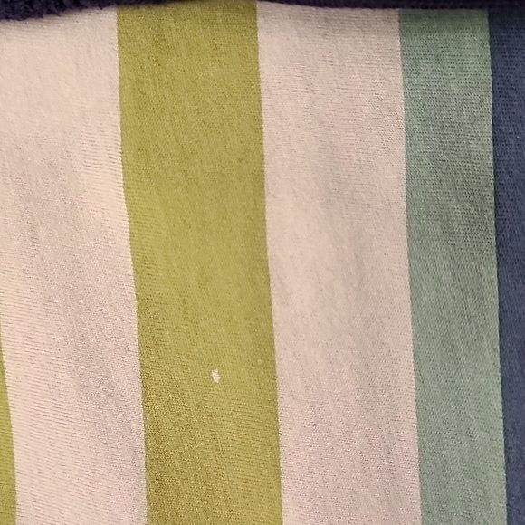 Liz Claiborne Woman sweater & shirt set - Picture 4 of 7